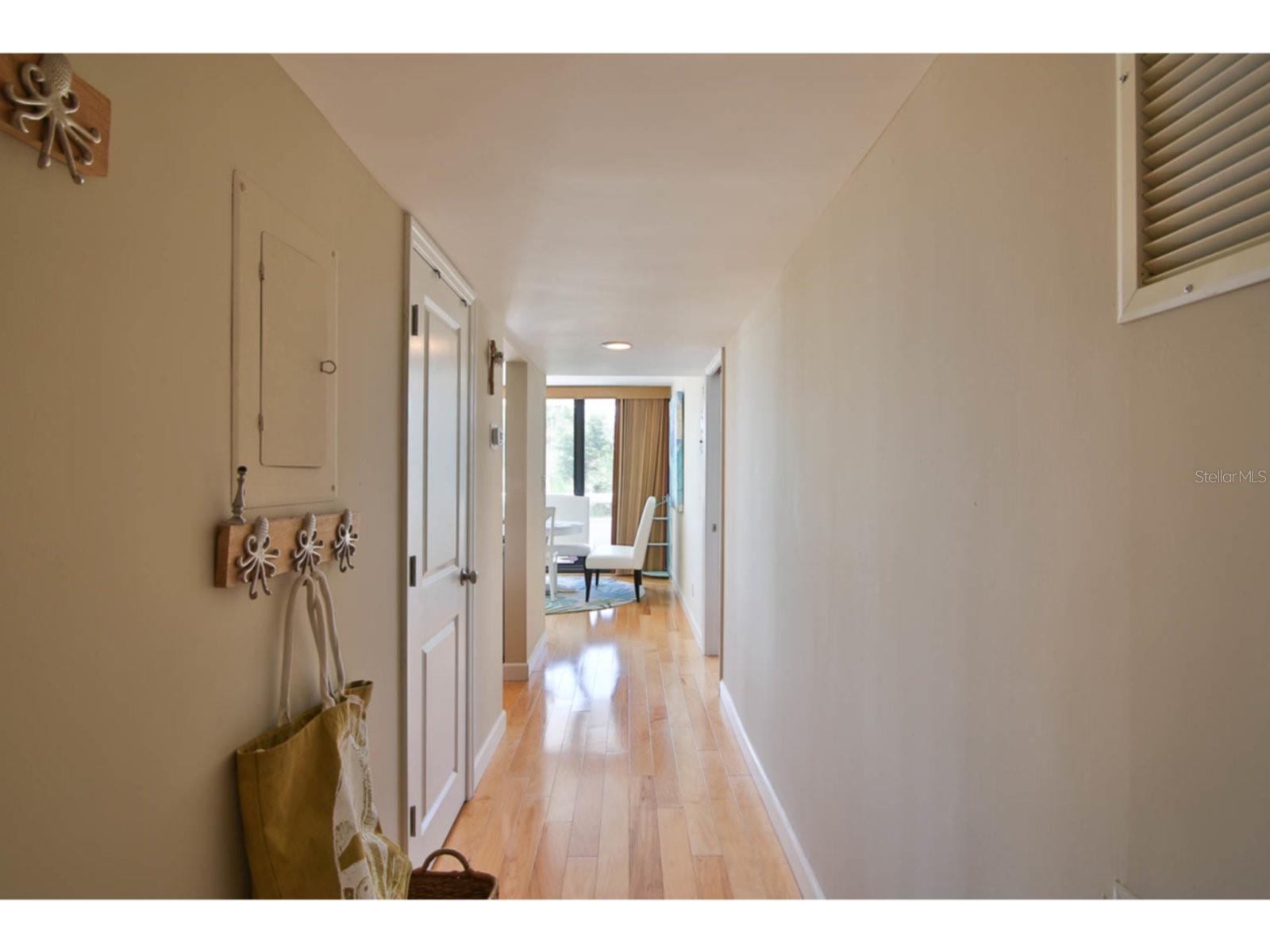 TERRACE - Residential Lease