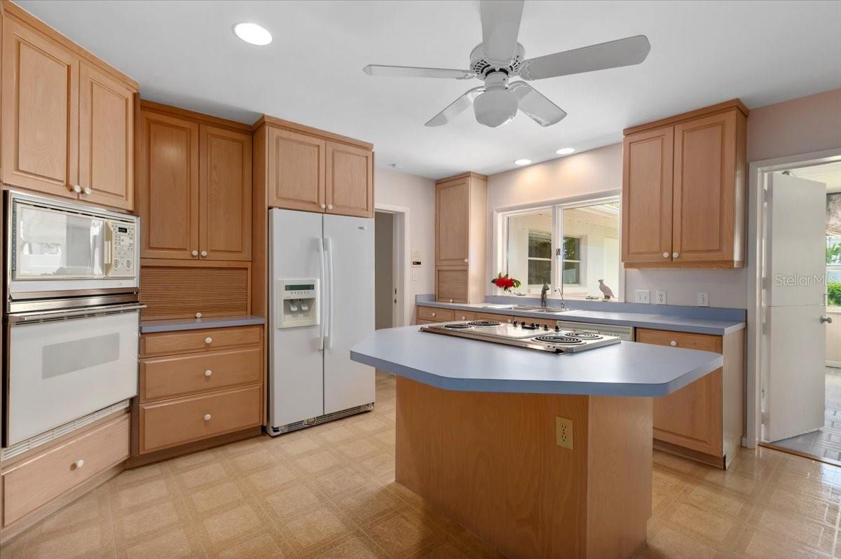 HARBOR ACRES - Residential