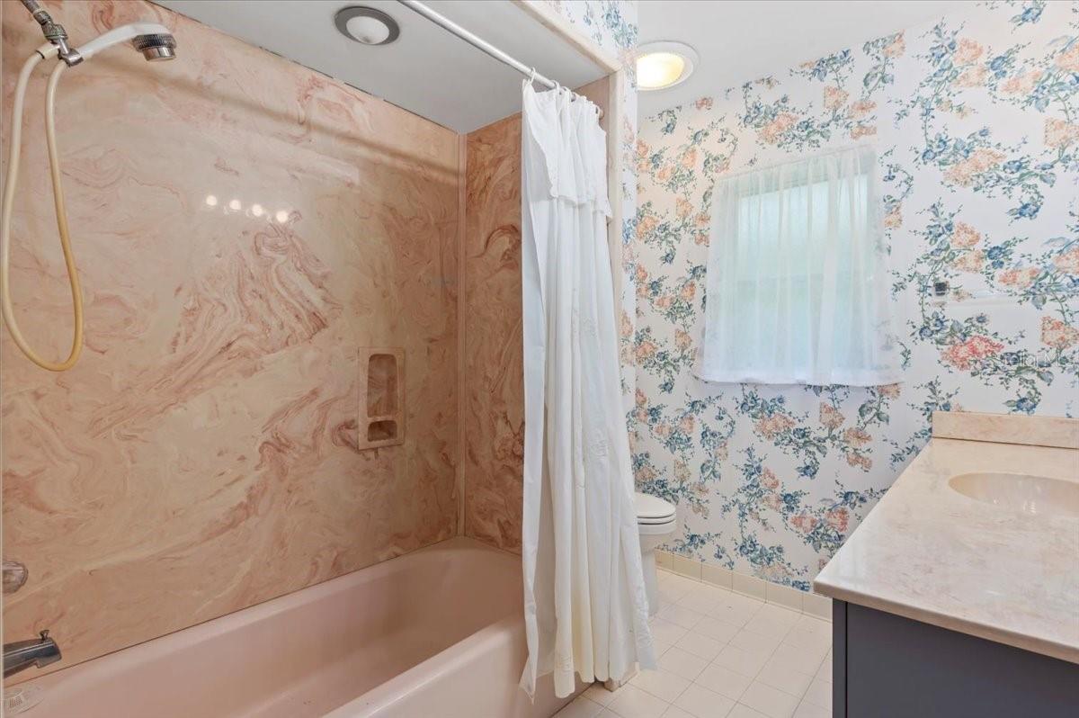 HARBOR ACRES - Residential