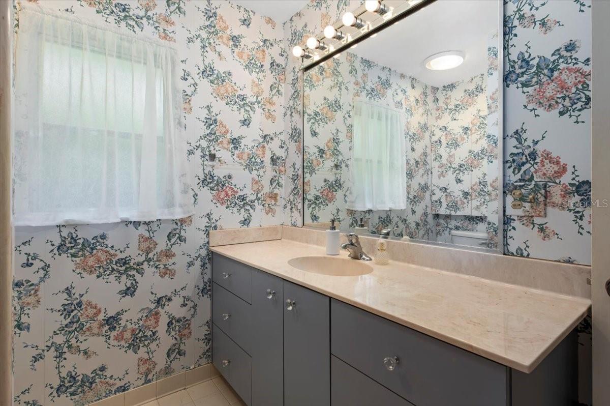 HARBOR ACRES - Residential