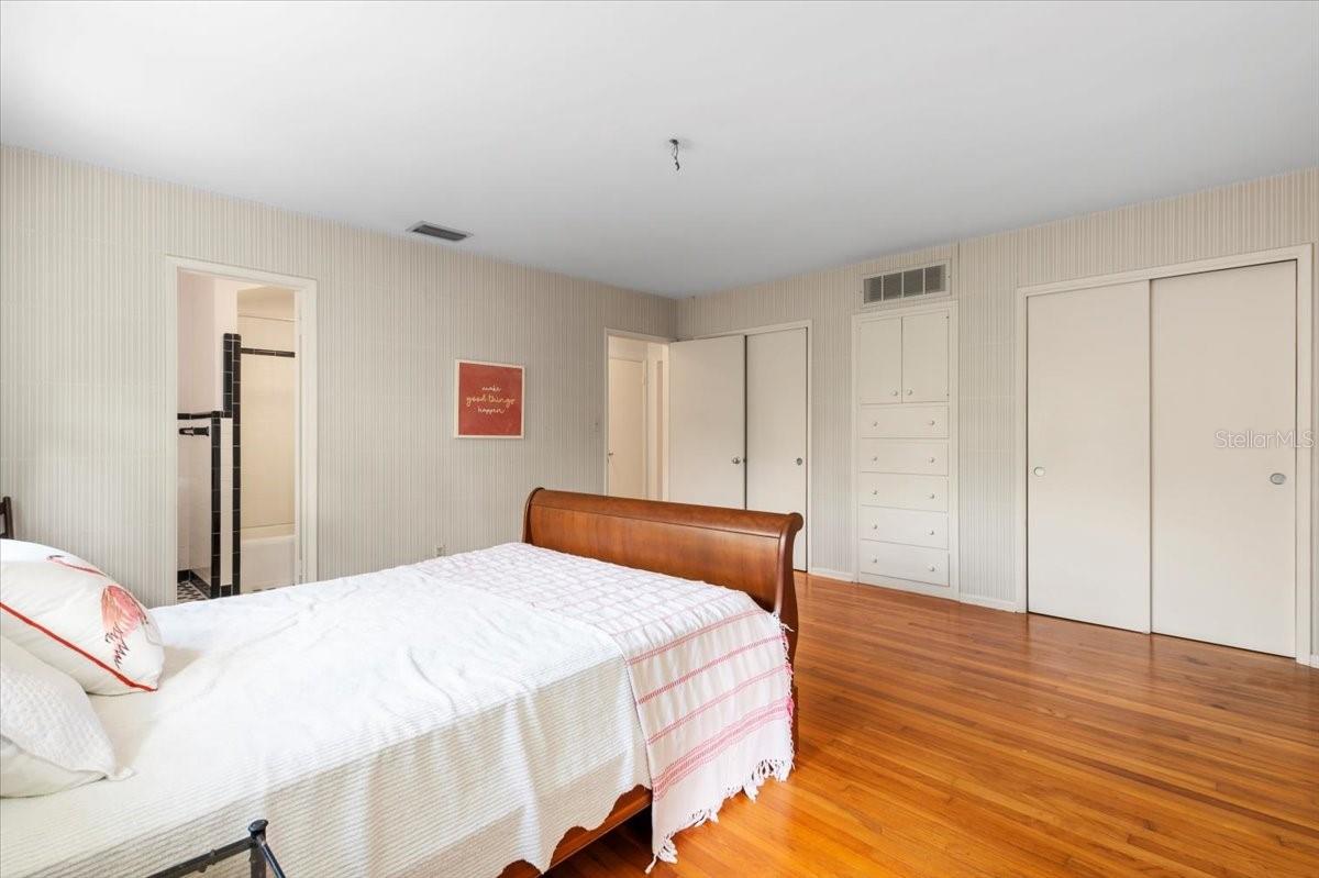 HARBOR ACRES - Residential