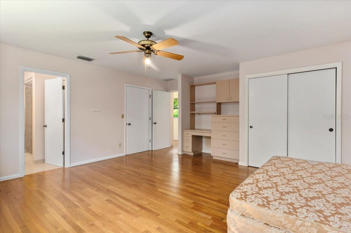 HARBOR ACRES - Residential