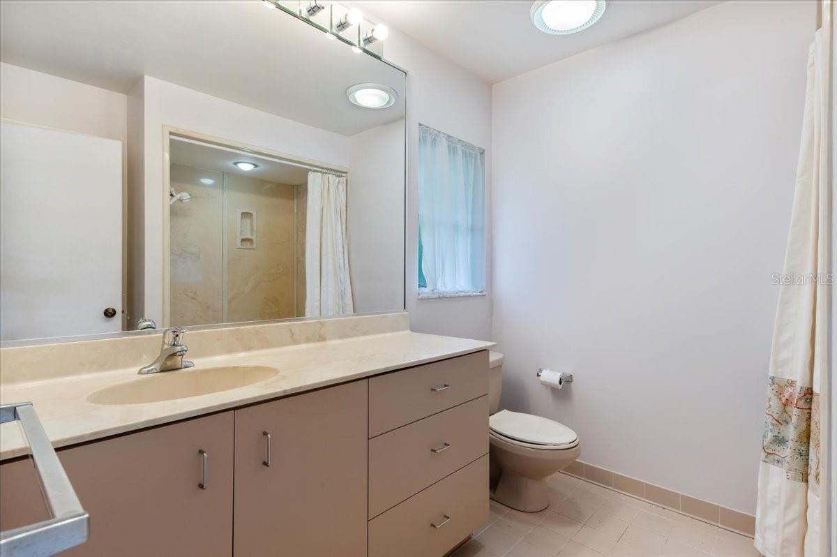 HARBOR ACRES - Residential