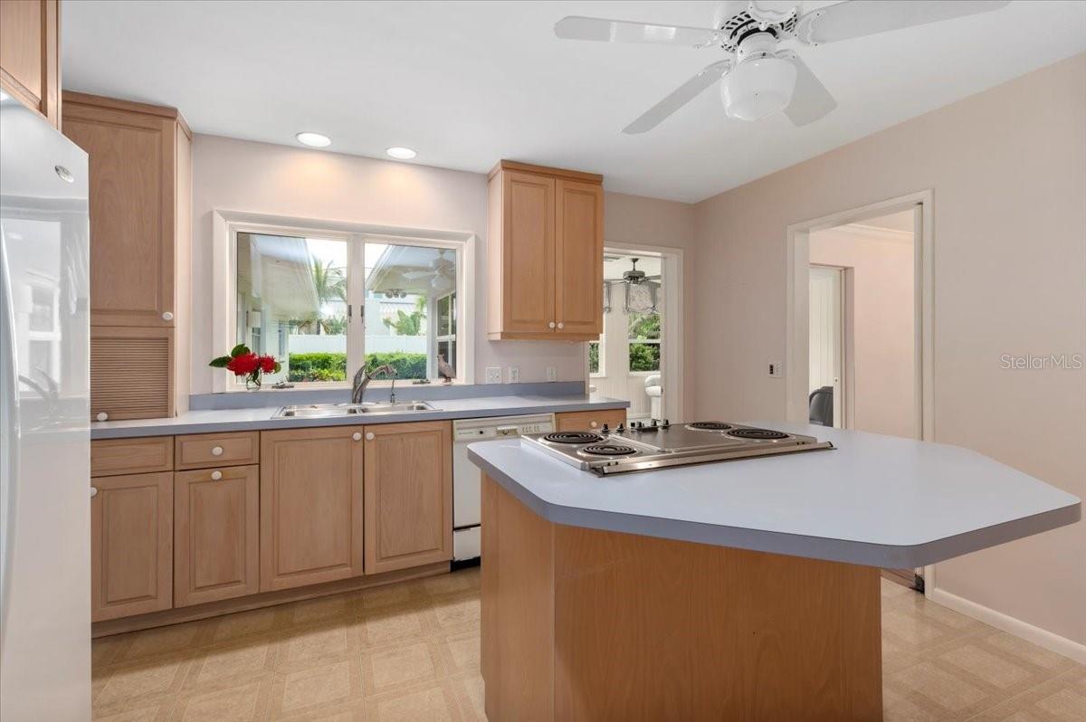 HARBOR ACRES - Residential