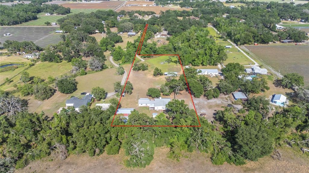 Photo of 4020 Mcintosh Road, Dover, FL 33527 (MLS # L4952708)