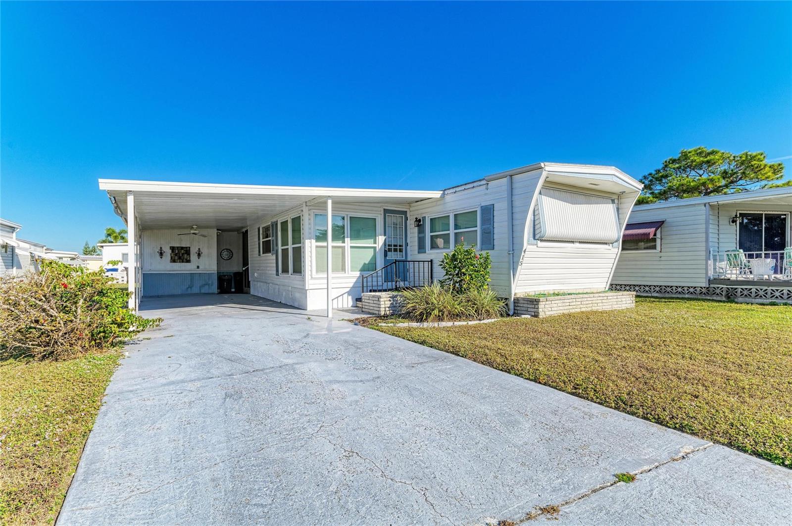 CHATEAU VILLAGE CO-OP - Residential