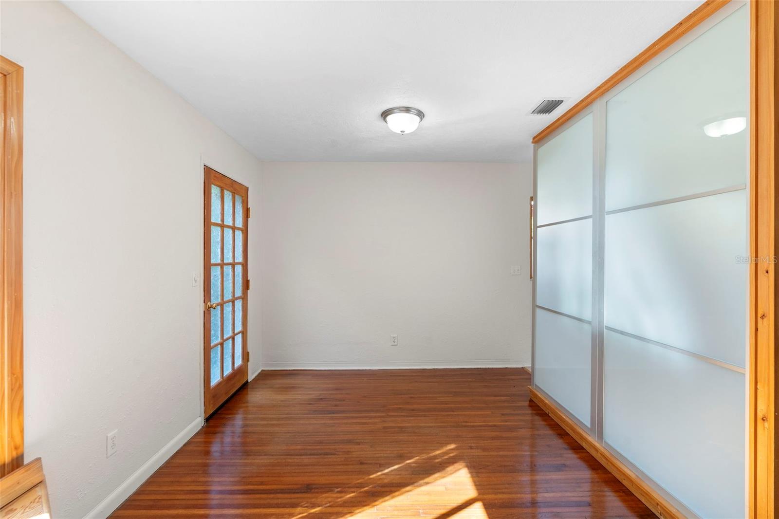 DELAND - Residential