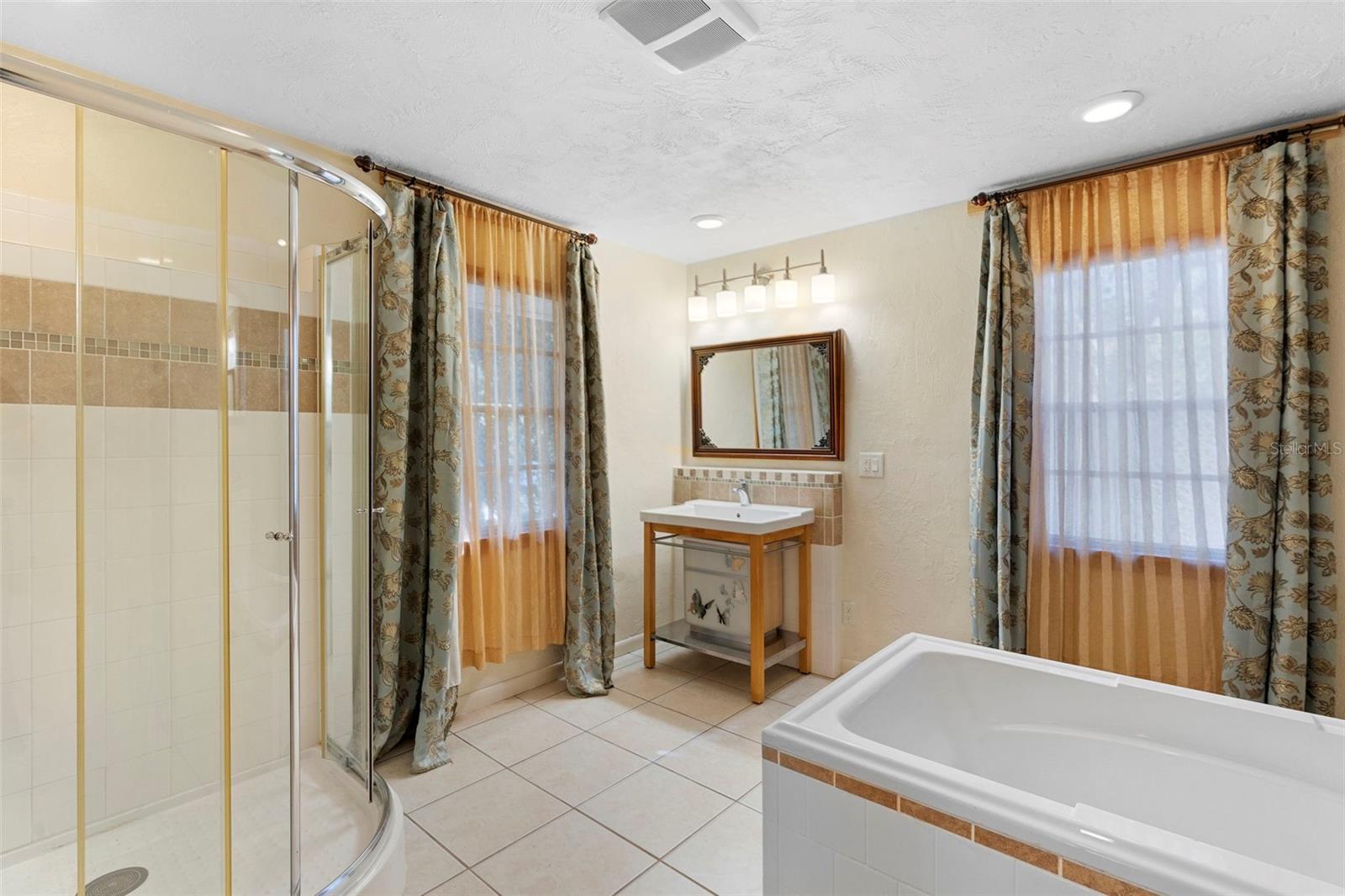 DELAND - Residential