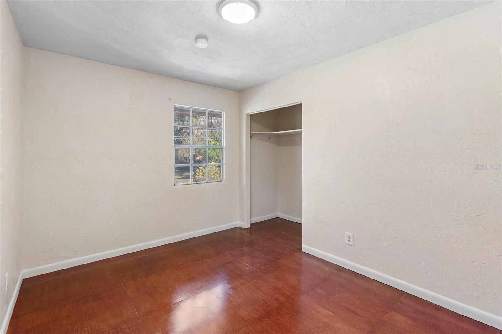 DELAND - Residential