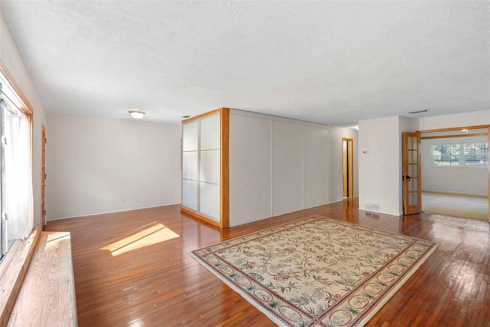 DELAND - Residential