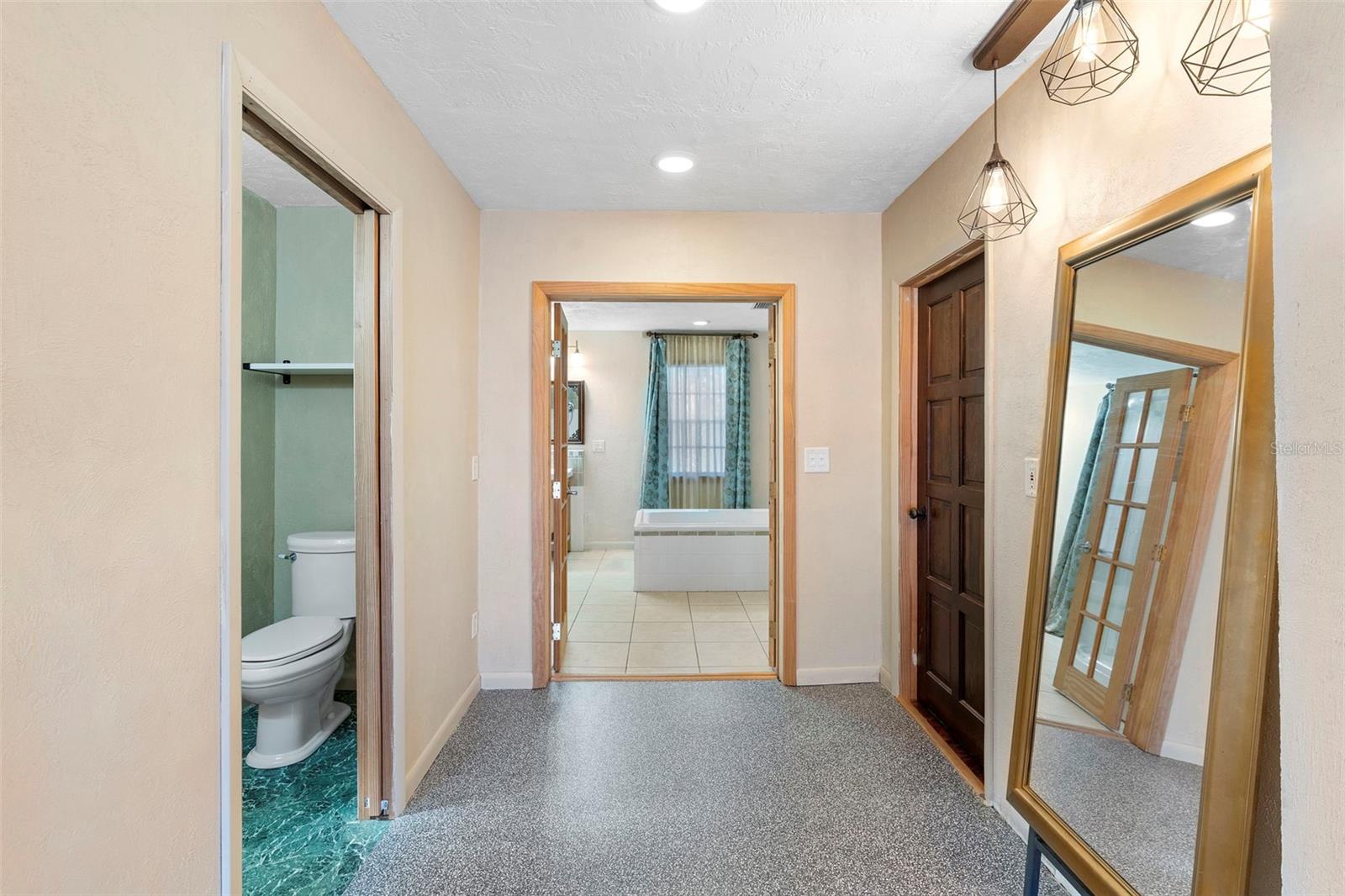 DELAND - Residential