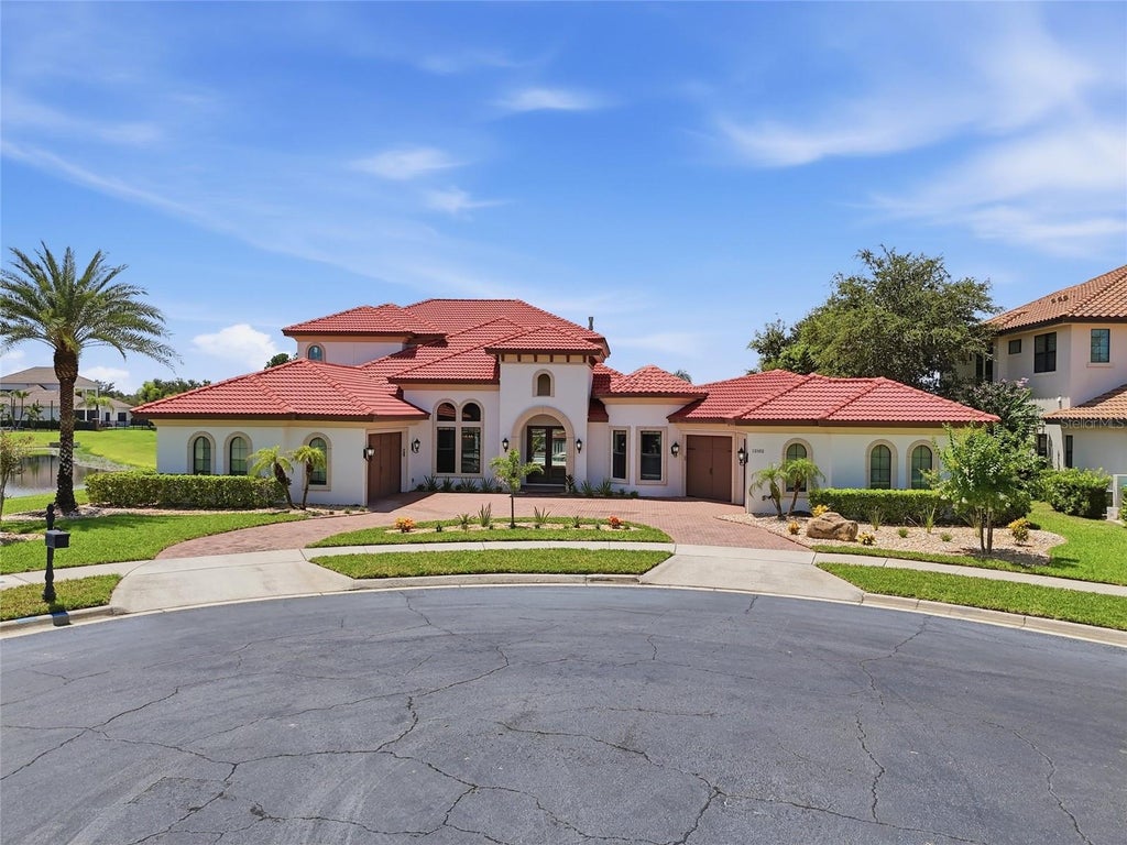 Photo of 12102 Montalcino Circle, Windermere, FL 34786 (MLS # O6428441)