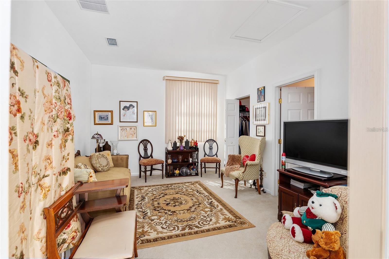 OCALA PALMS - Residential