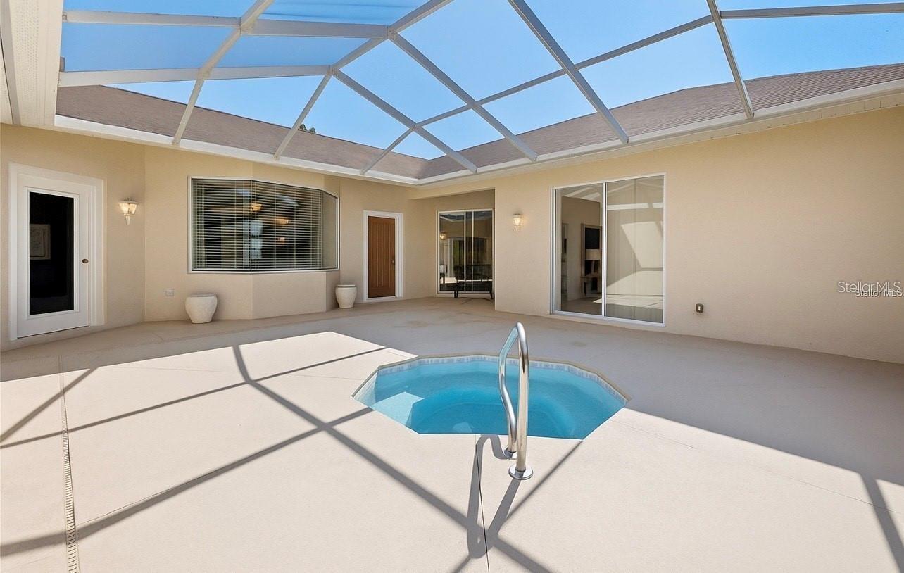 OCALA PALMS - Residential