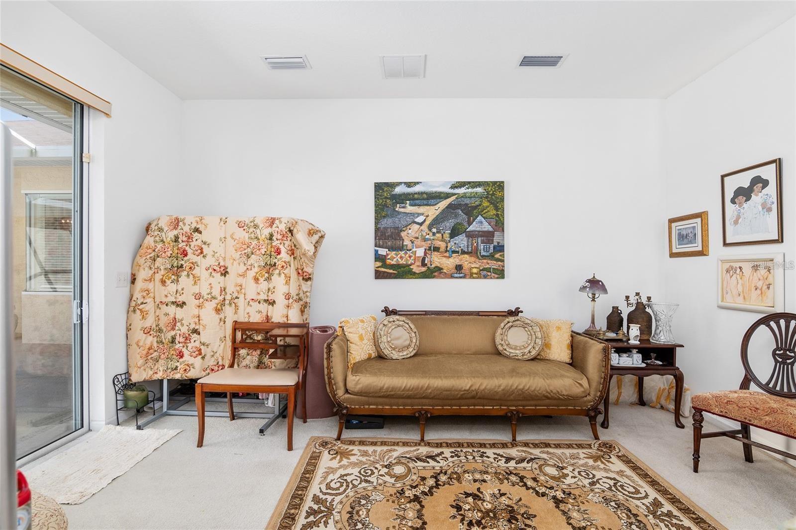 OCALA PALMS - Residential