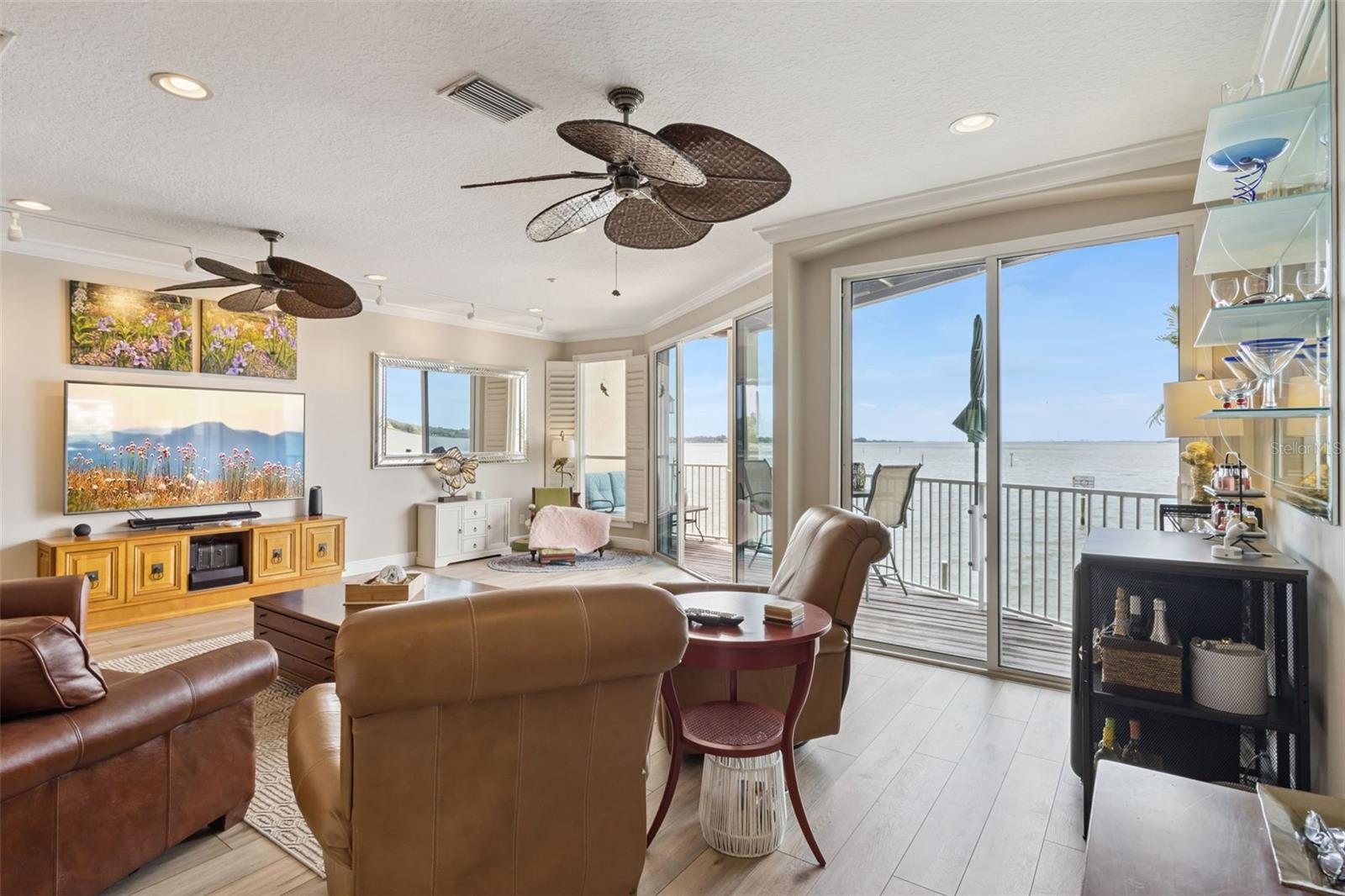 SEASIDE ESTATES - Residential