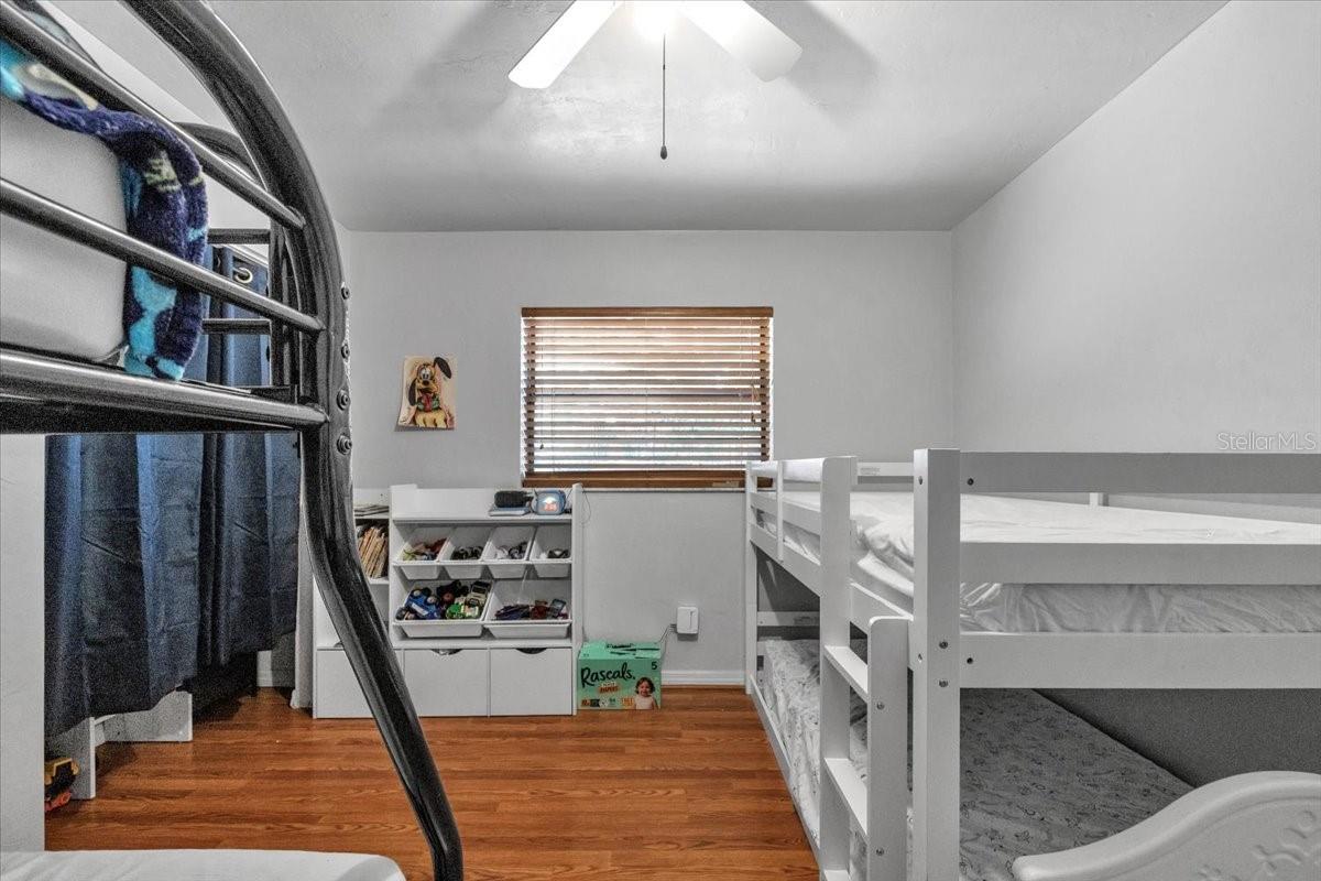 OAKMONT - Residential