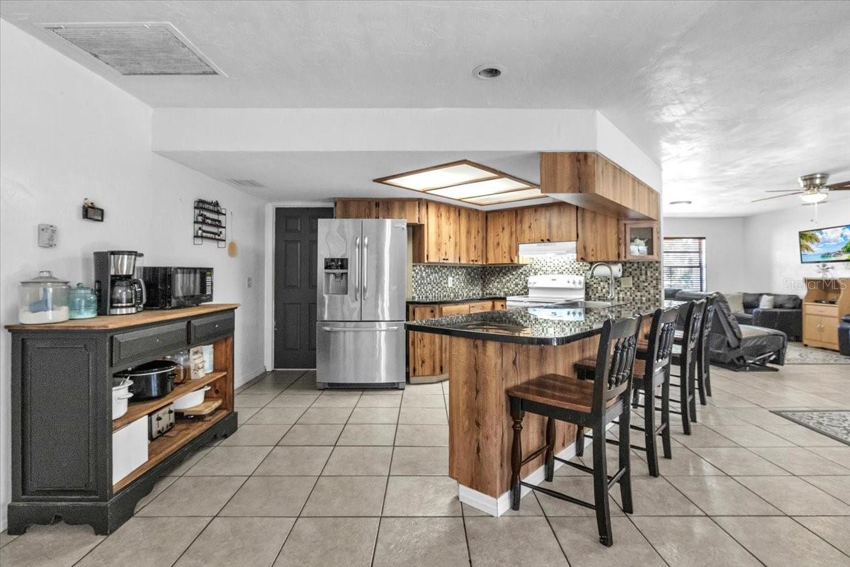 OAKMONT - Residential