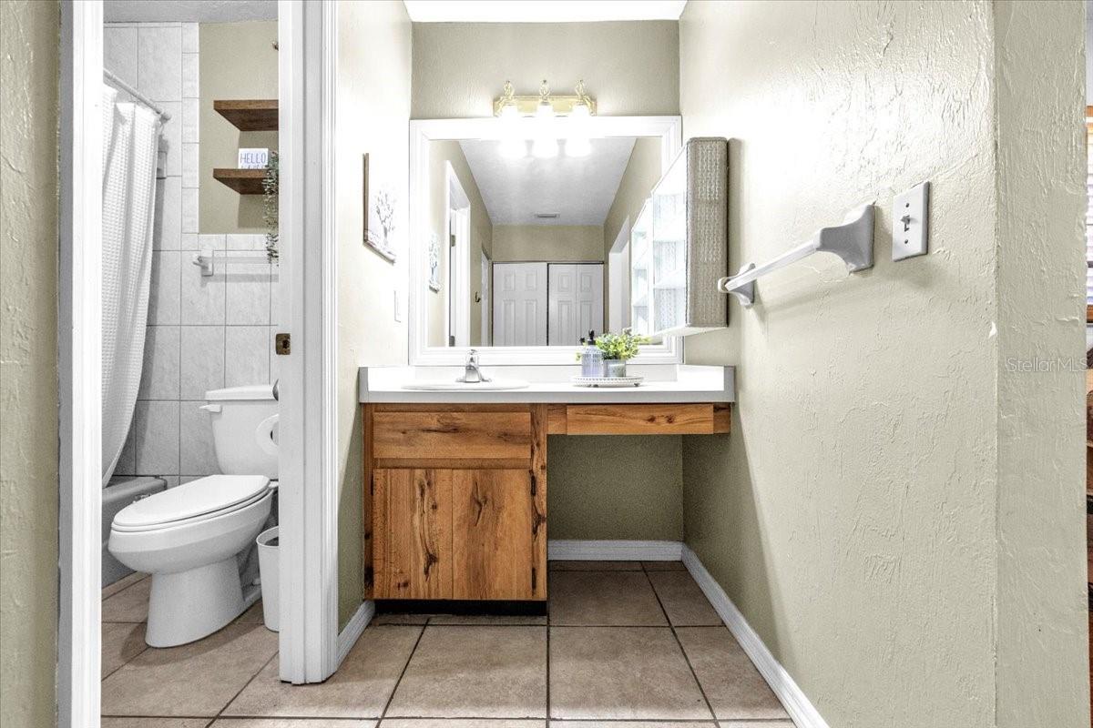 OAKMONT - Residential