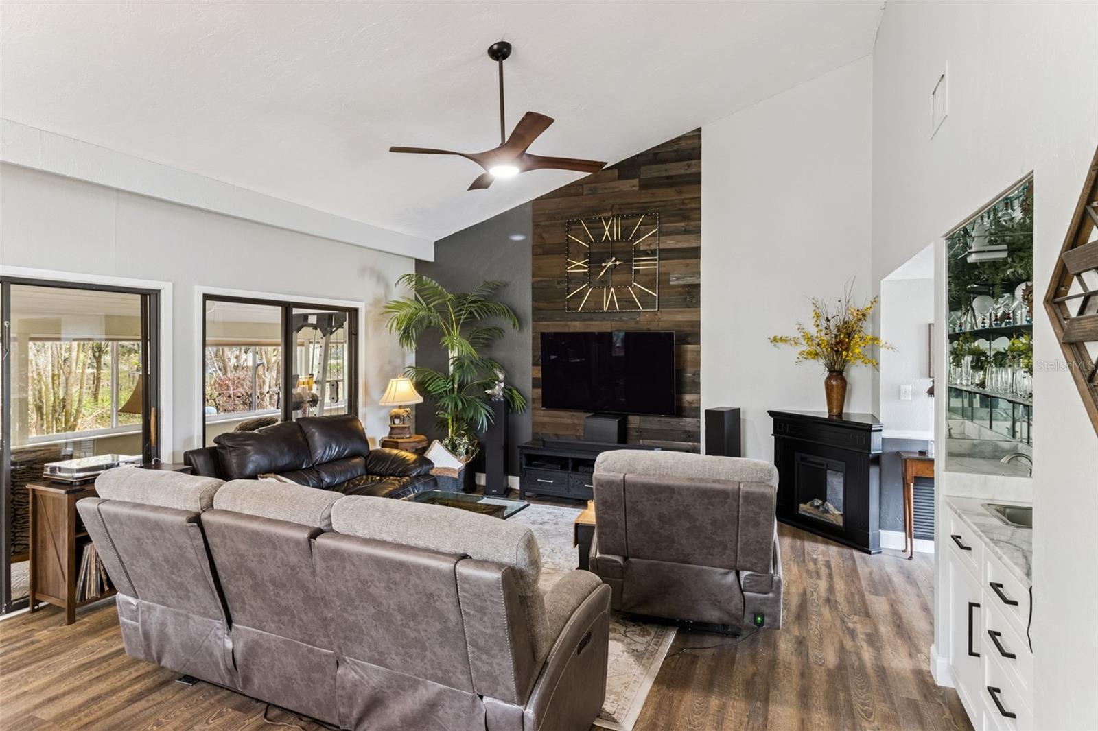 GRENELEFE TWNHSE AREA - Residential