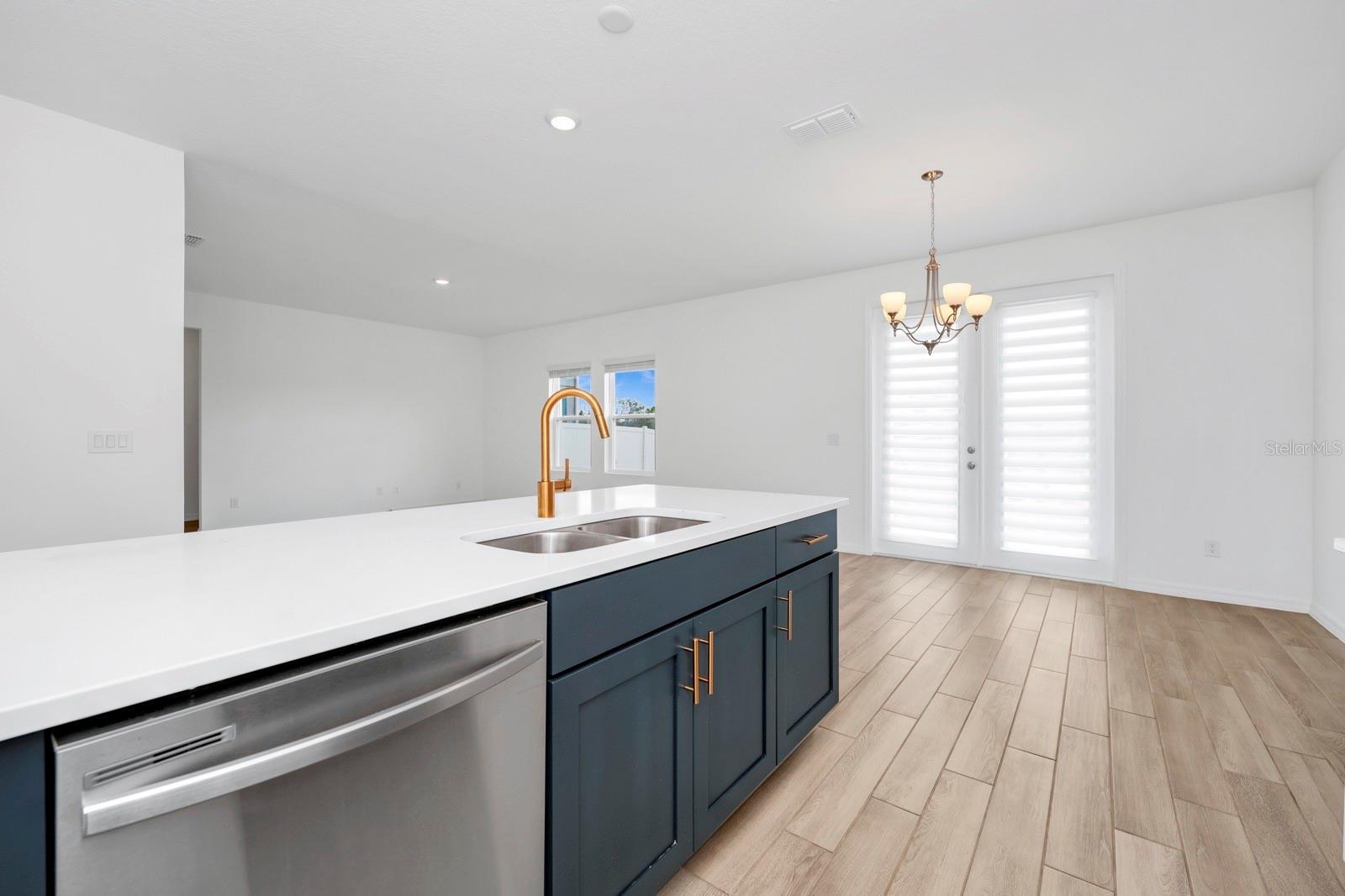 2222 DERWENT DRIVE