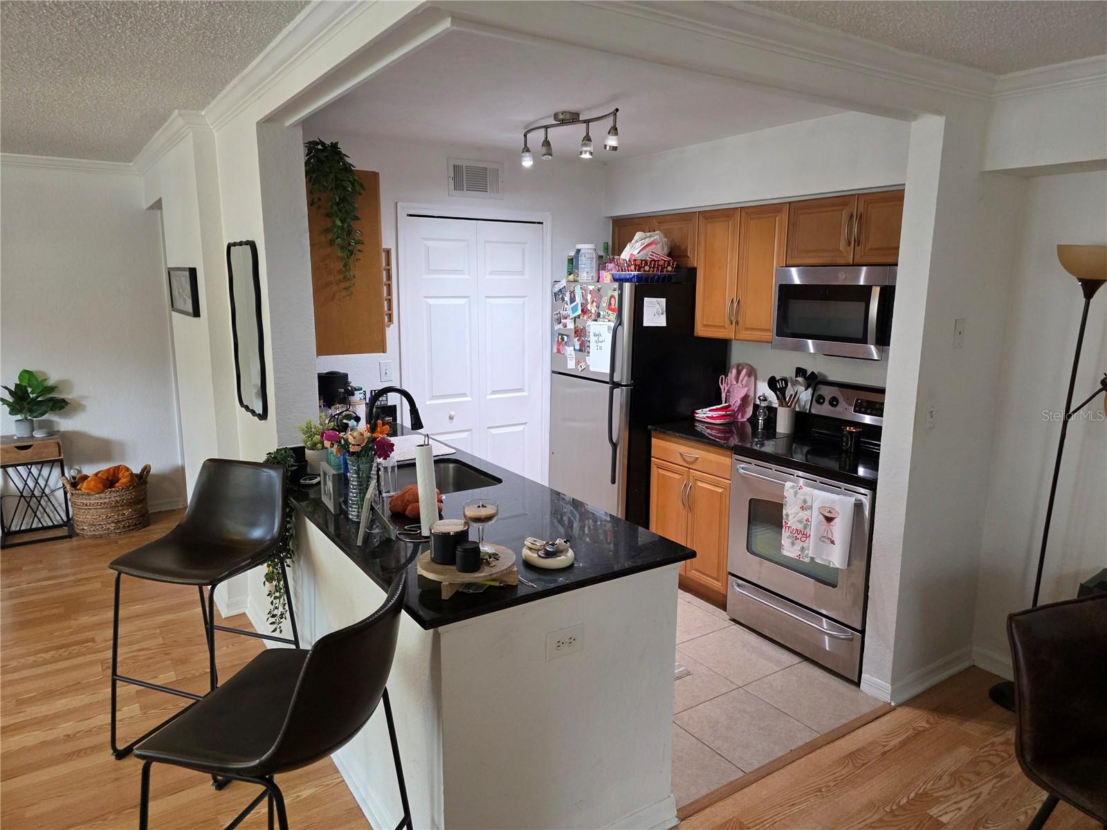 BENTLEY AT COBBS LANDING CONDO THE - Residential Lease