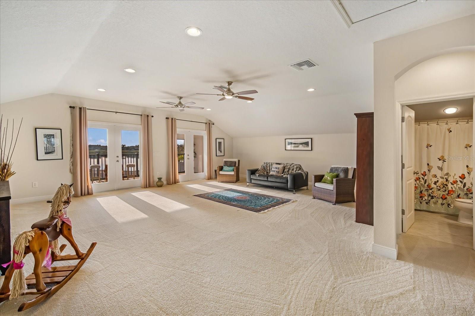 LUCAYA LAKE CLUB PH 1C - Residential