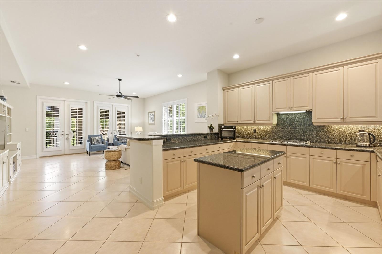 CASTILLO I AT TIBURON - Residential