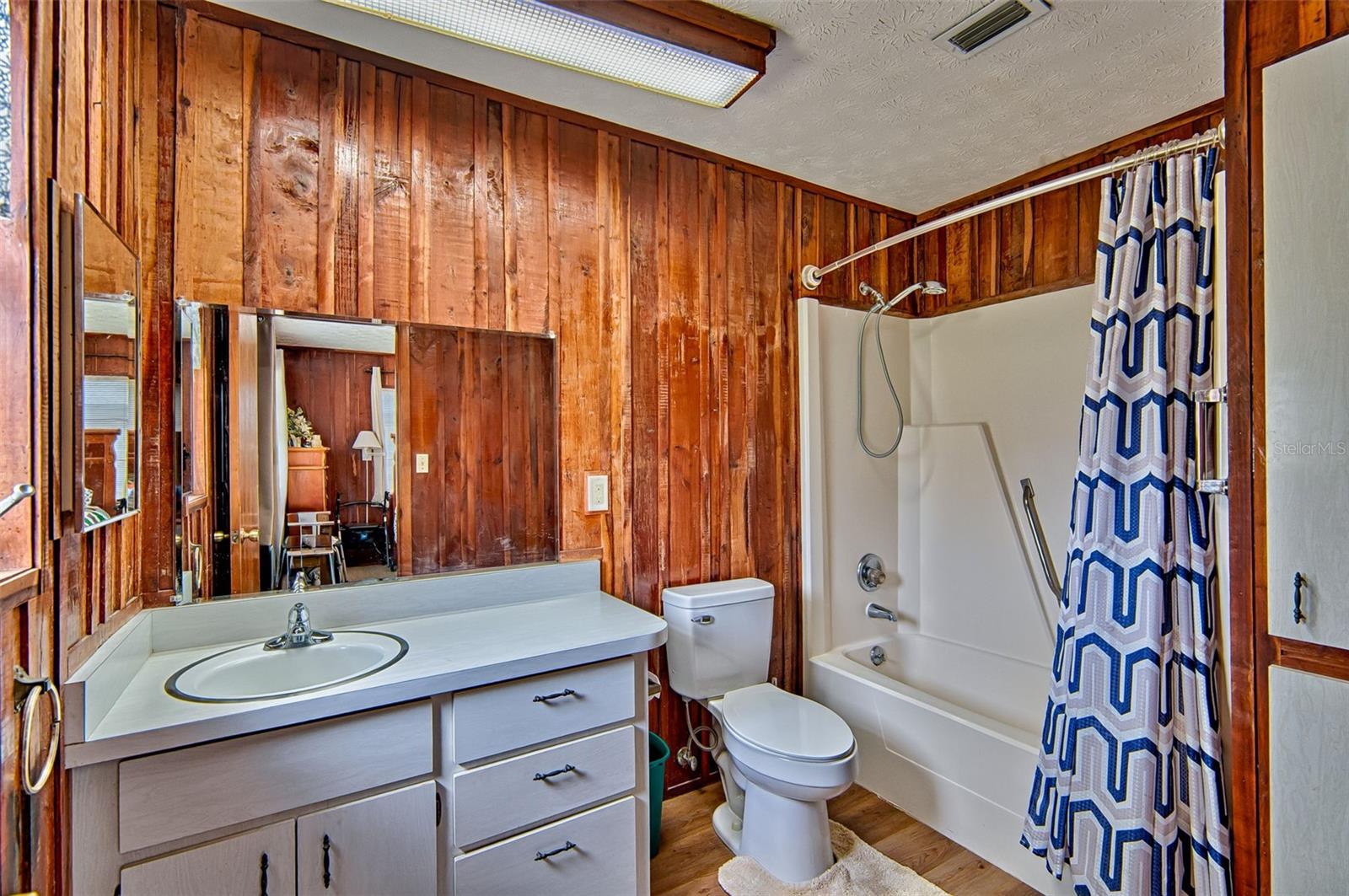 ERVIN TRIEST DEVELOPMENT - Residential