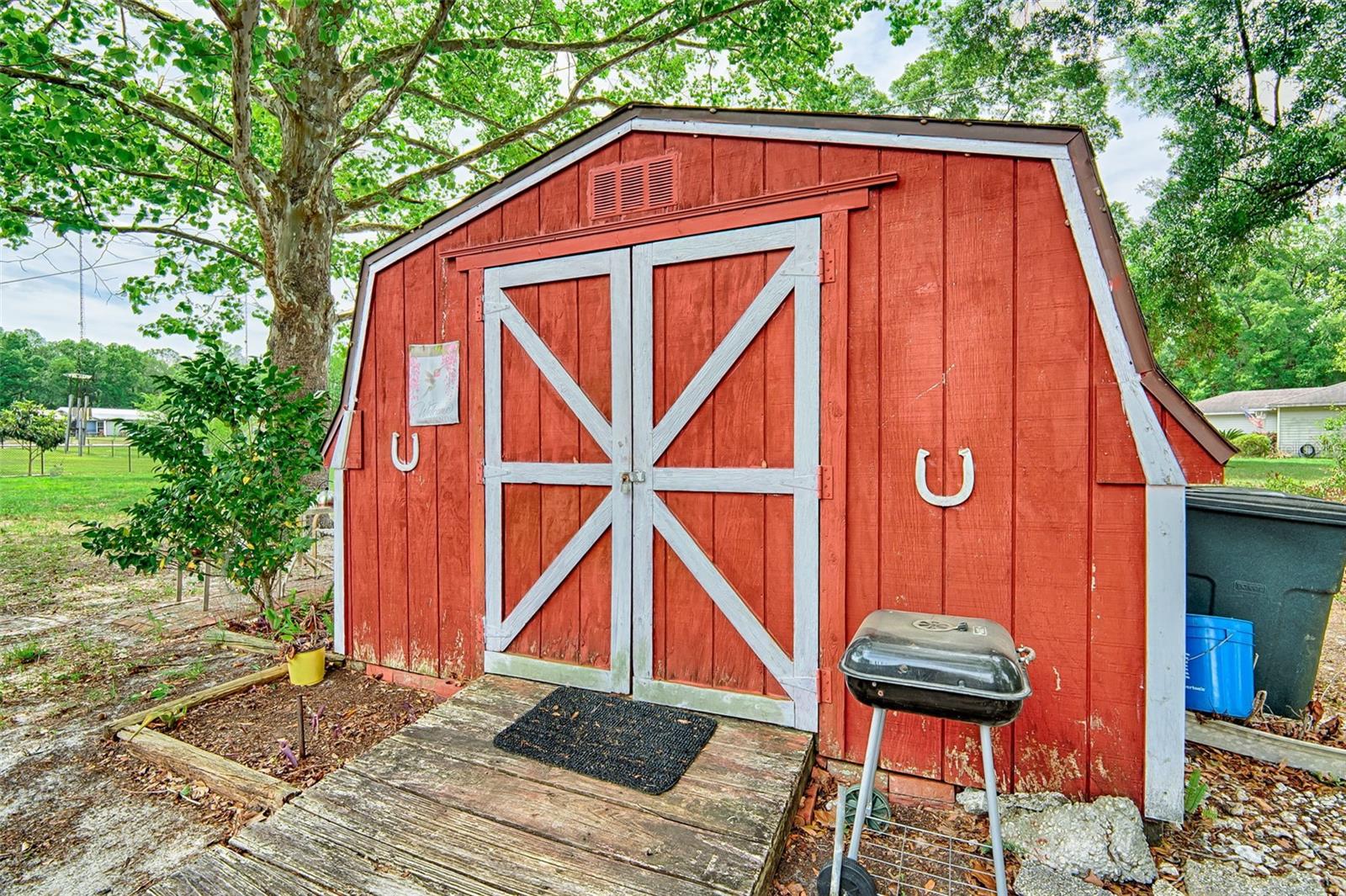 ERVIN TRIEST DEVELOPMENT - Residential