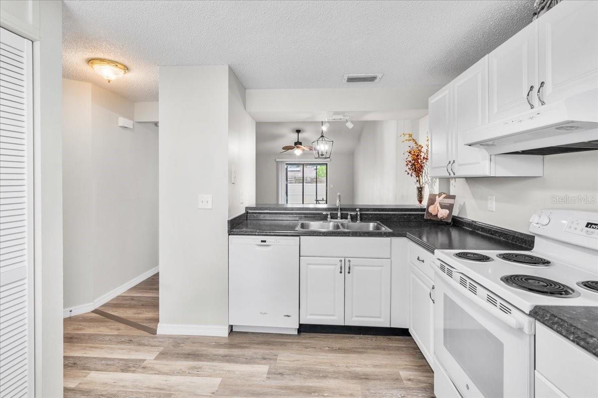 CORDOVA VILLAS PH 10 - Residential