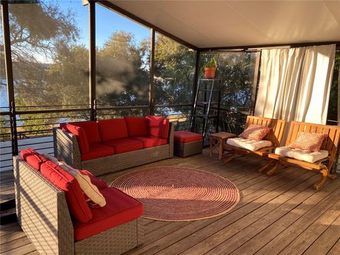 Photo of 238 Lake Drive, Orlando, FL 32835 (MLS # O6371114)