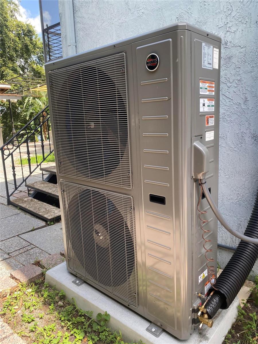 JOSLIN GROVE PARK - Residential