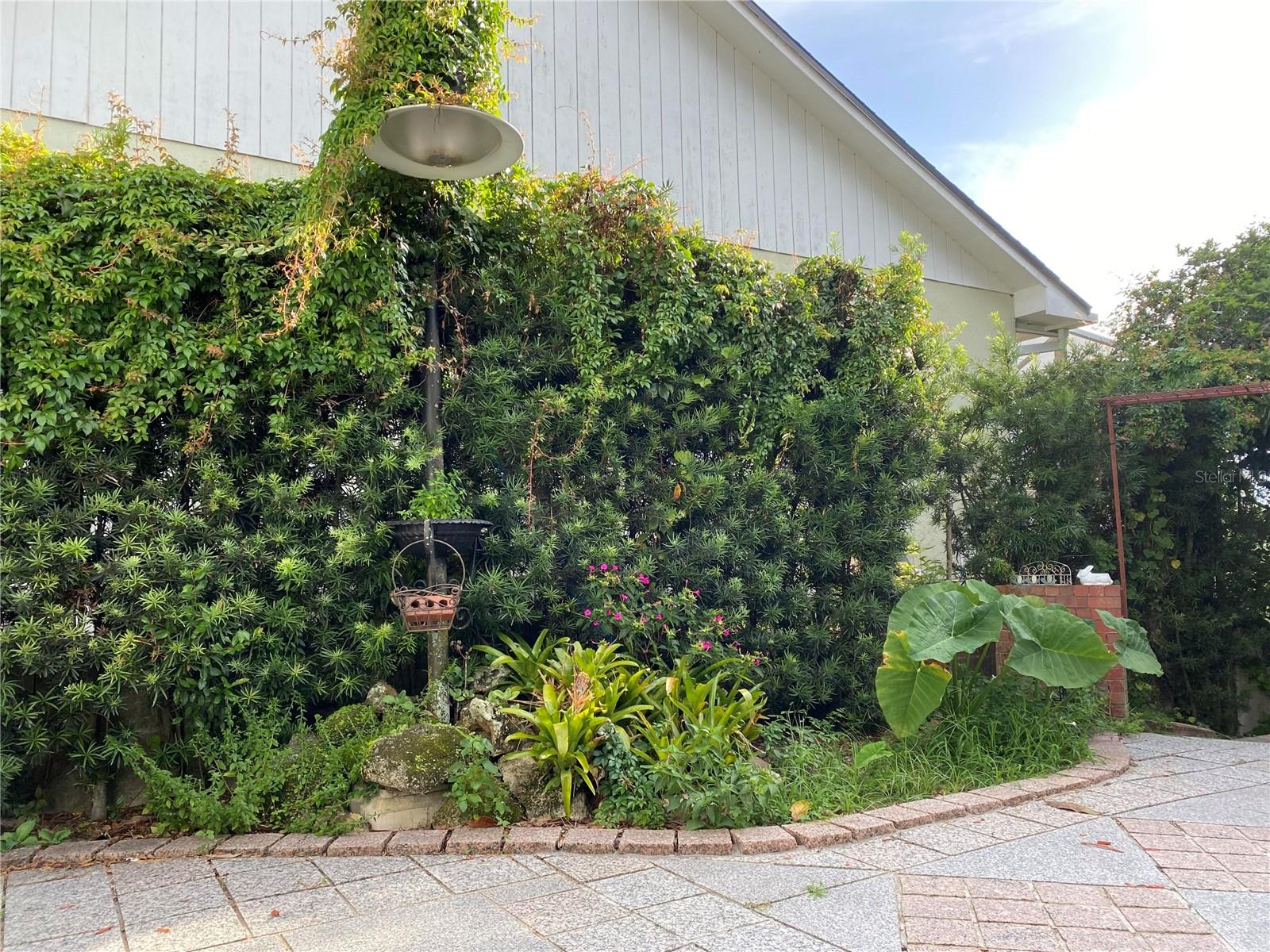 JOSLIN GROVE PARK - Residential