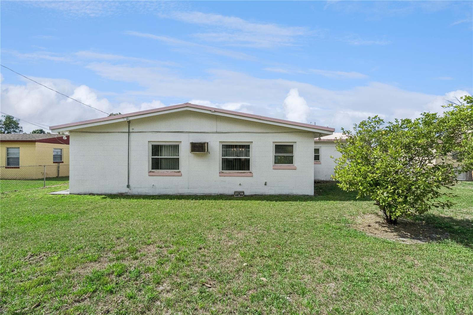 LAKE MANN ESTATES - Residential