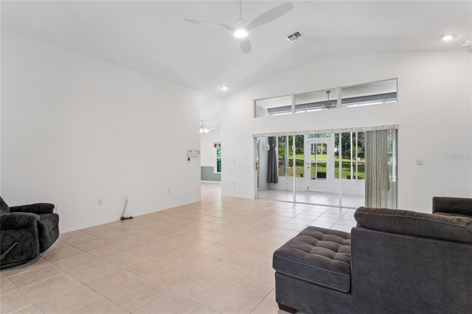 WELLINGTON AT SEVEN HILLS PH5A - Residential