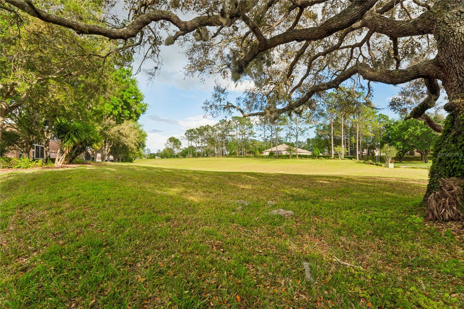 WELLINGTON AT SEVEN HILLS PH5A - Residential