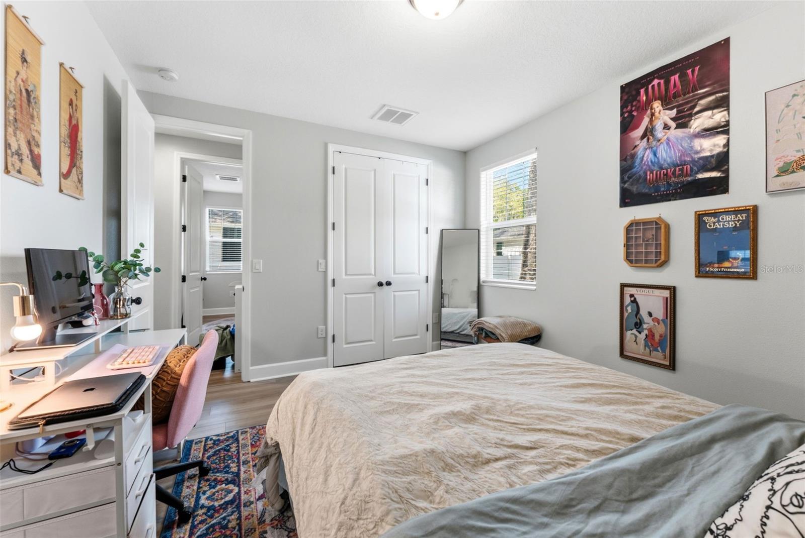 ELIZABETH COURT - Residential