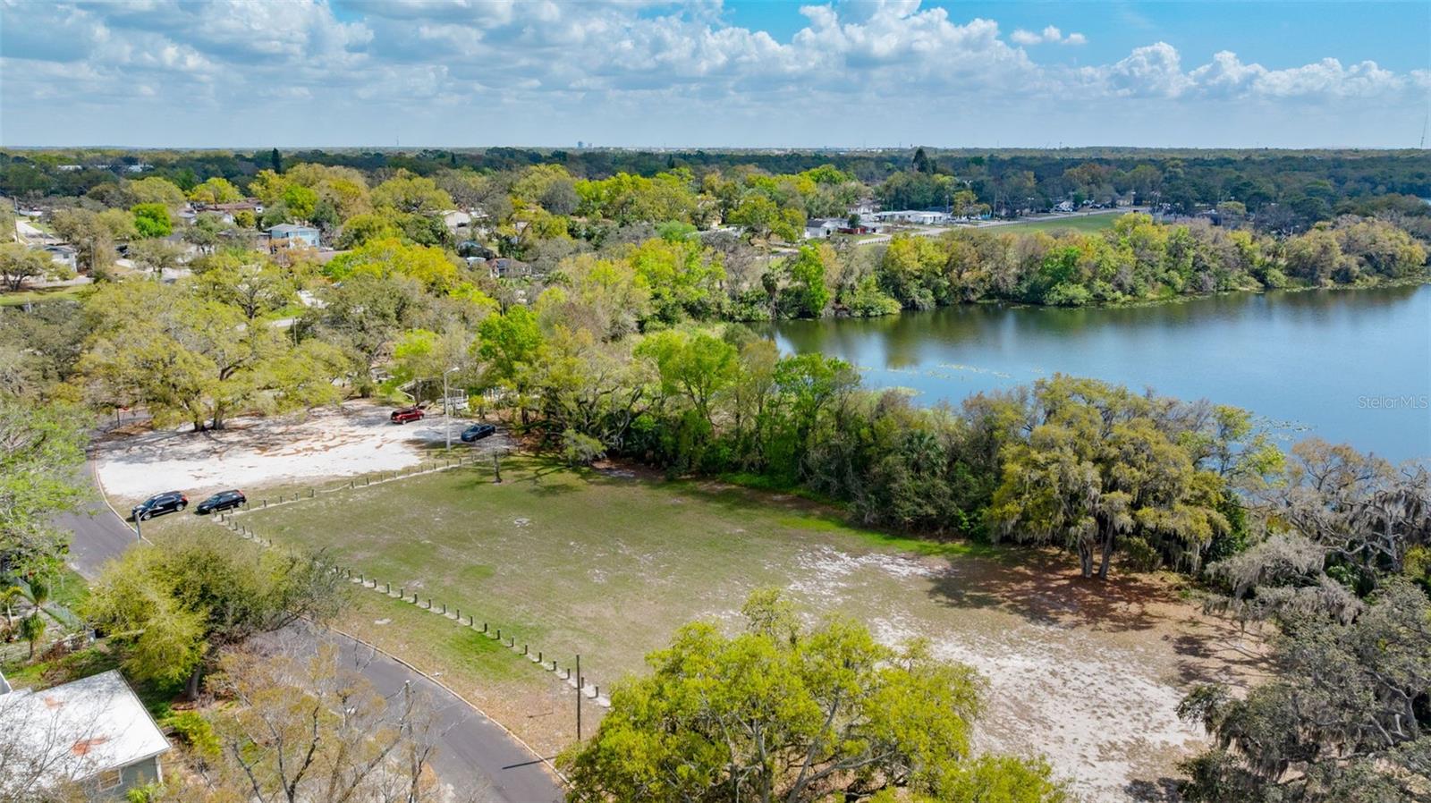 ELIZABETH COURT - Residential