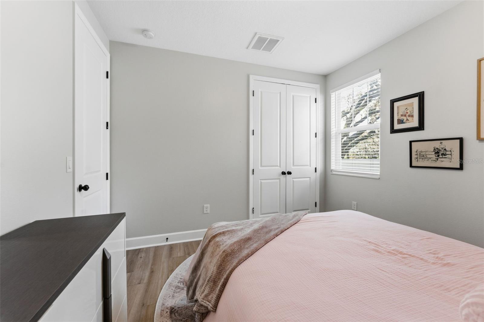 ELIZABETH COURT - Residential