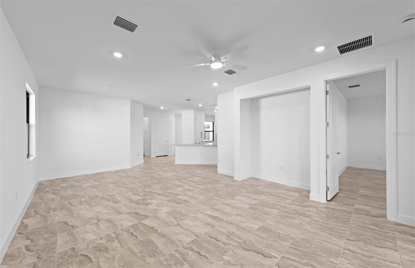 4632; DEL WEBB CATALINA AT LAKEWOOD RANCH - Residential