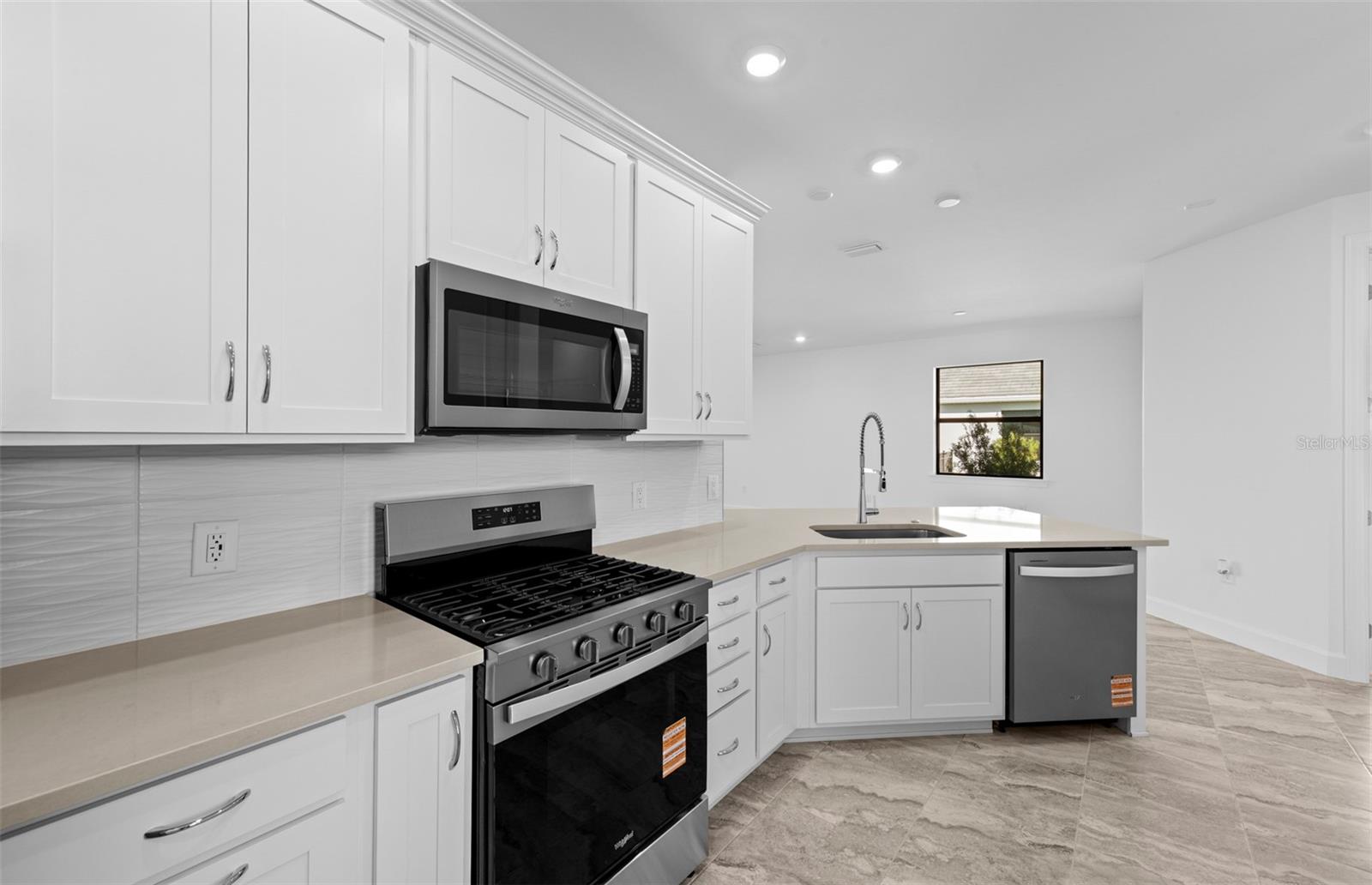 4632; DEL WEBB CATALINA AT LAKEWOOD RANCH - Residential