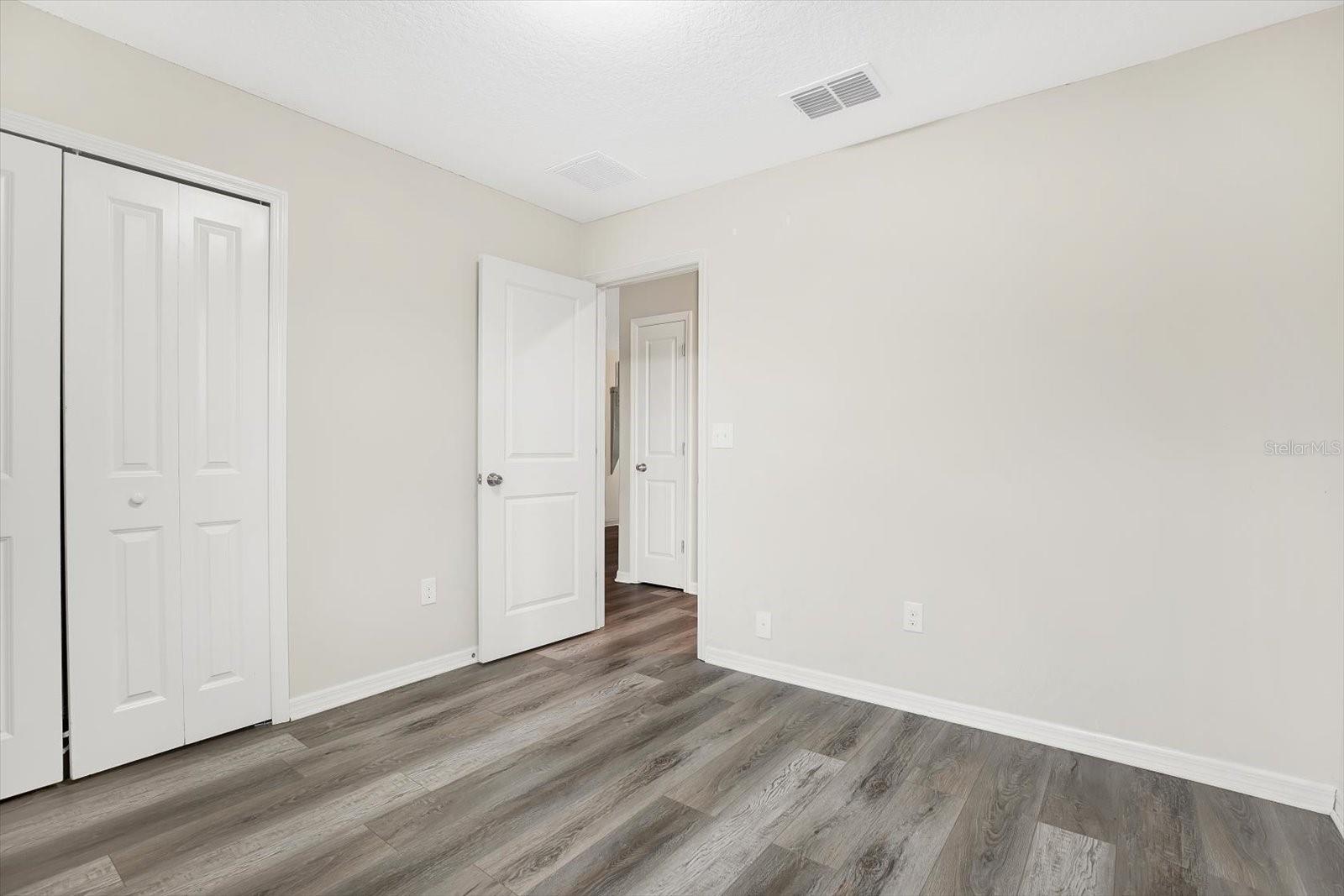Photo 13 of 30 of 7412 PEARLY EVERLASTING AVENUE house