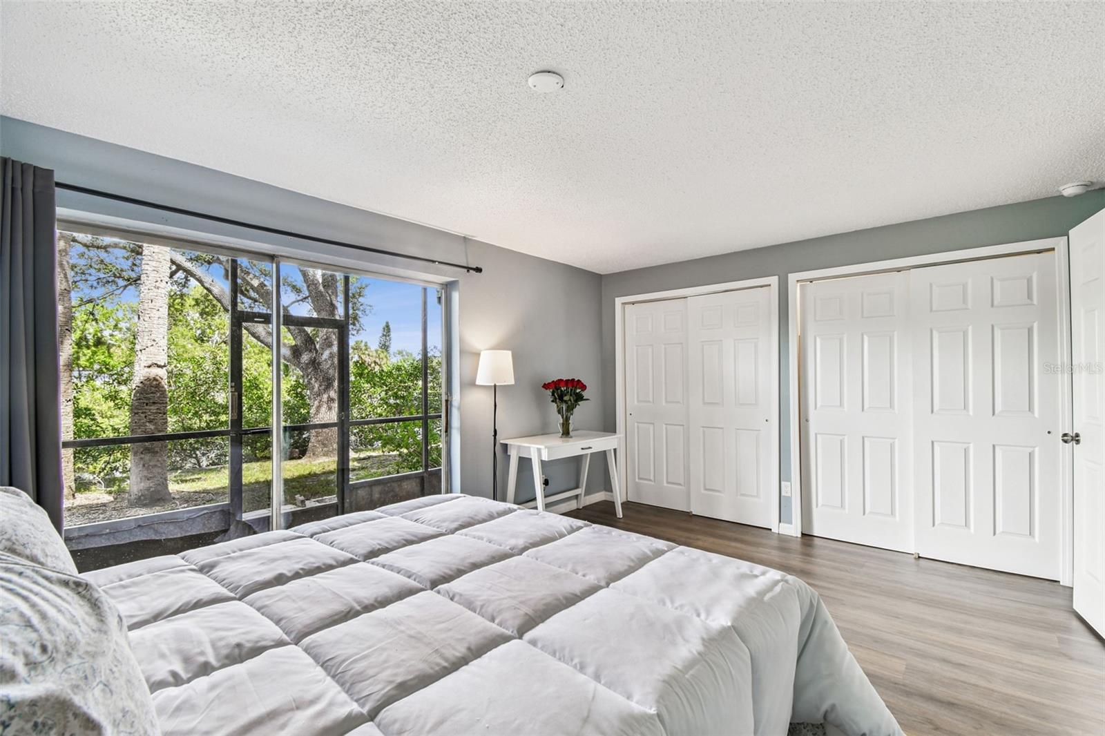 9115 TUDOR DRIVE E106