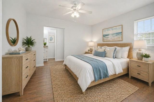 SARASOTA VENICE CO 11 37 18 - Residential