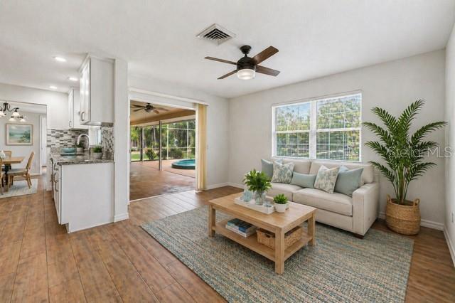 SARASOTA VENICE CO 11 37 18 - Residential