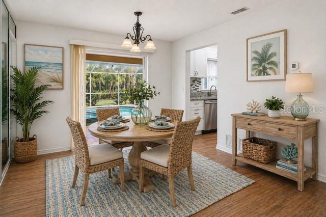 SARASOTA VENICE CO 11 37 18 - Residential