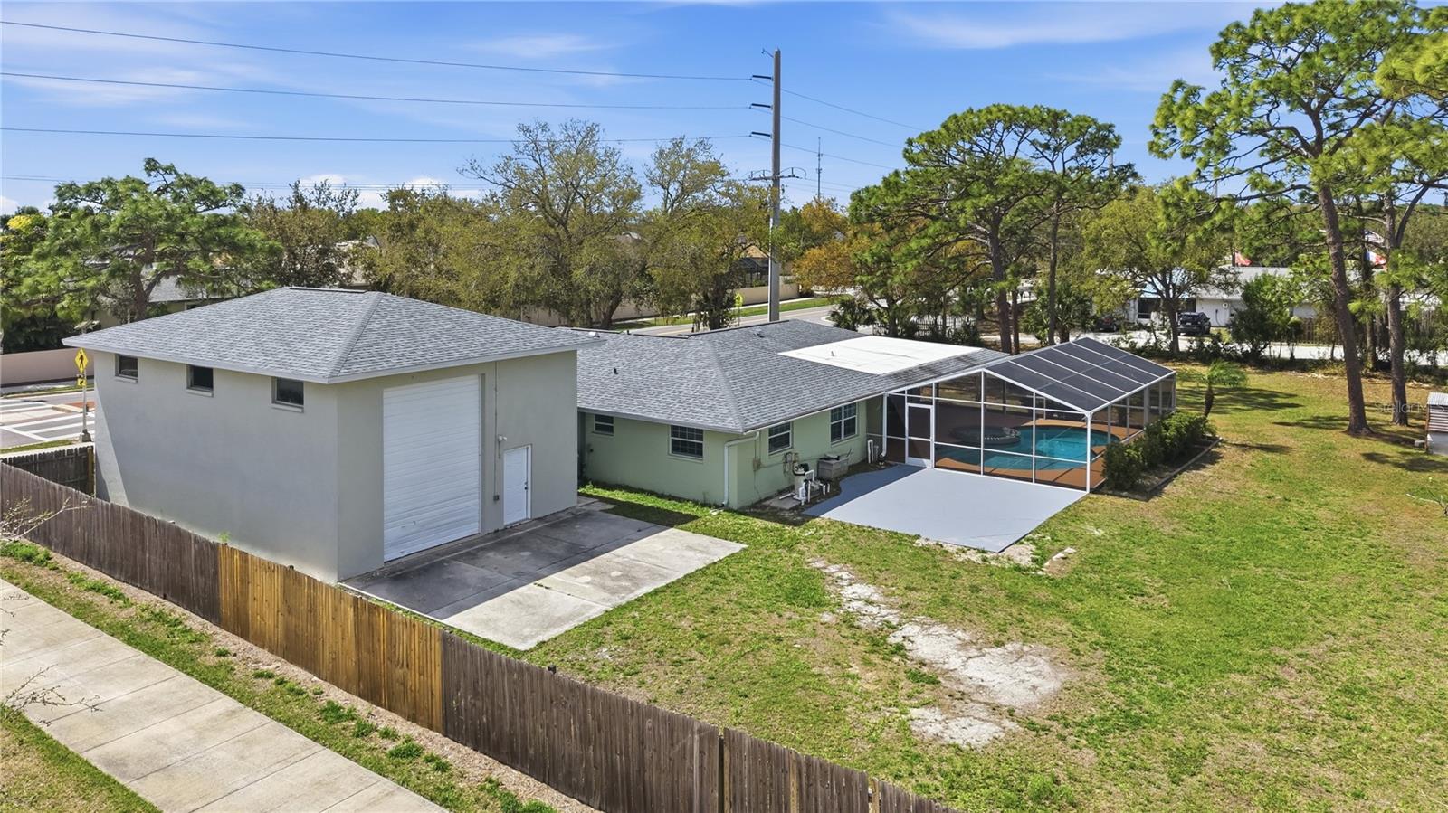 SARASOTA VENICE CO 11 37 18 - Residential