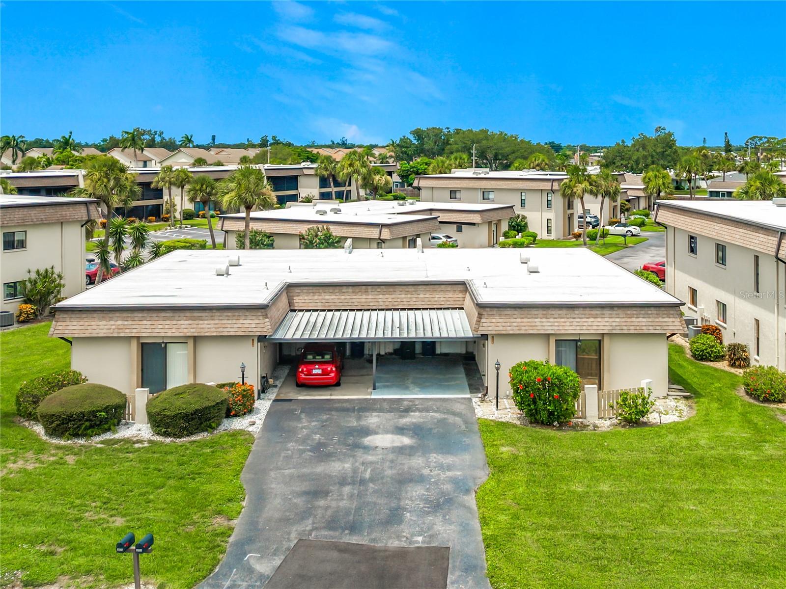Search Properties for Sale 1 1716 LAKESIDE DRIVE 1714B