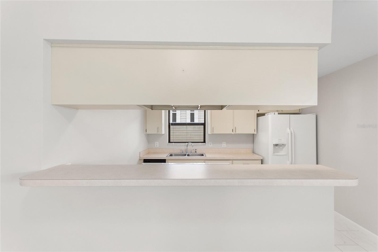 HIGHLAND FAIRWAYS PH 01 - Residential Lease